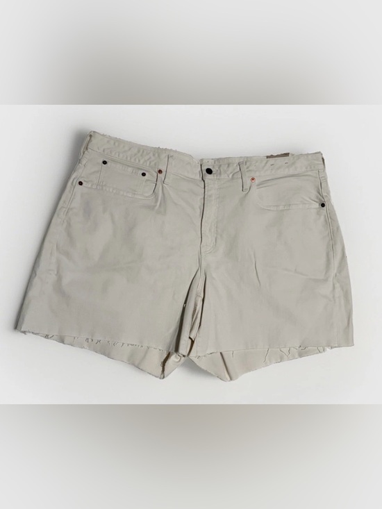 Madewell Pants - Madewell The Curvy Perfect Jean Shorts 20W Plus Ivory Raw Hem High Rise